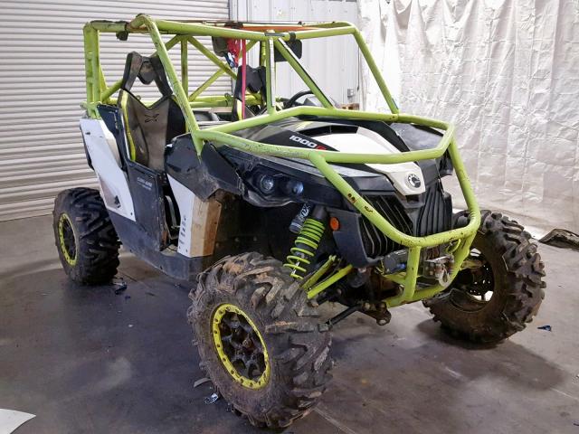 2015 CAN-AM MAVERICK 1