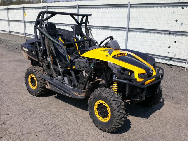 2012 CAN-AM COMMANDER