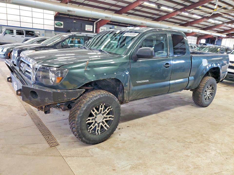 2010 TOYOTA TACOMA