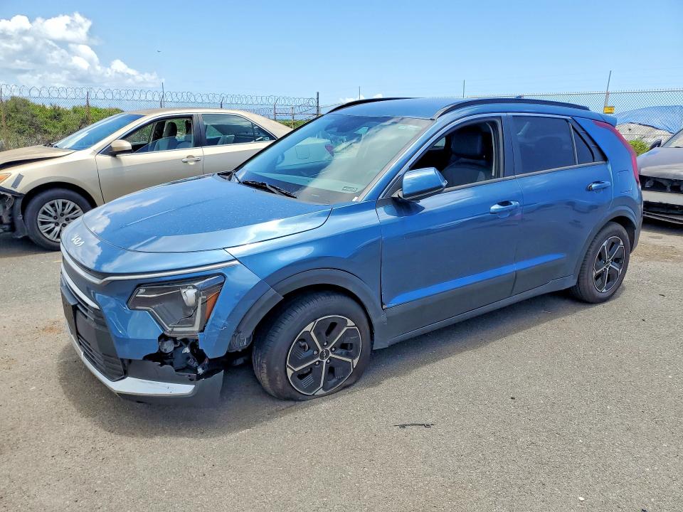 2023 KIA NIRO