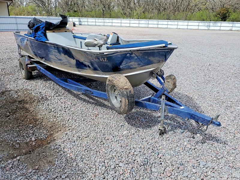 2001 LUND BOAT/TRLR