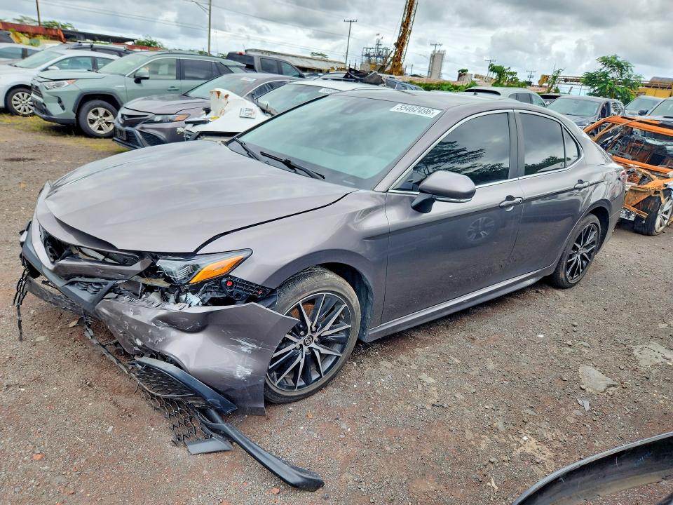 2024 TOYOTA CAMRY