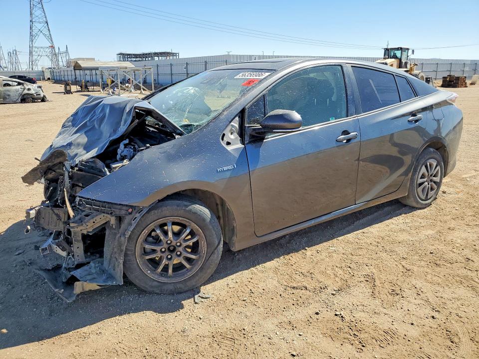 2016 TOYOTA PRIUS