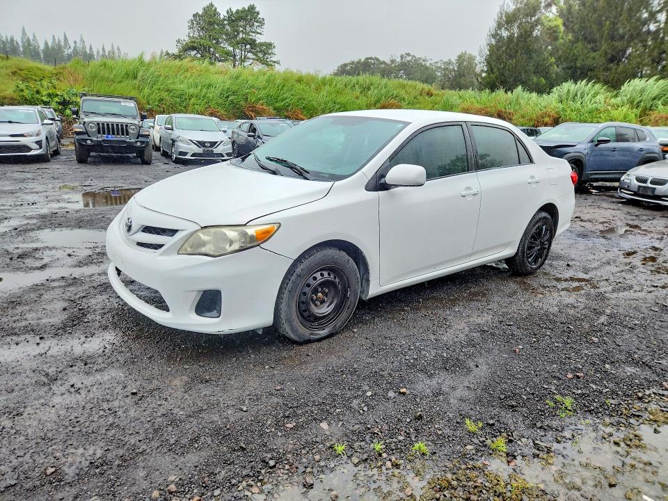 2011 TOYOTA COROLLA