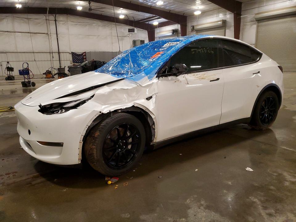2022 TESLA MODEL Y