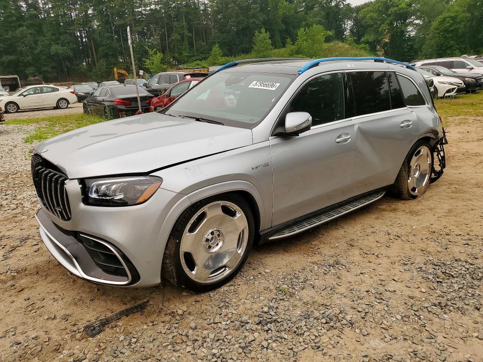 2026 MERCEDES-BENZ GLS