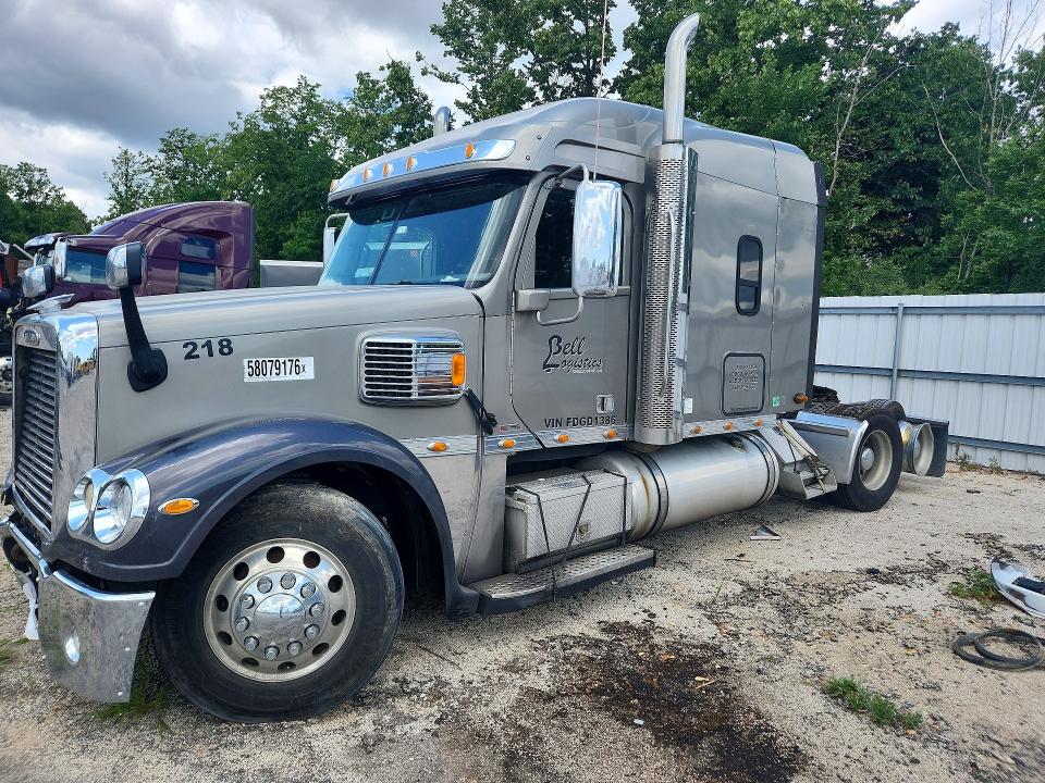 2015 FREIGHTLINER CONVENTIONAL