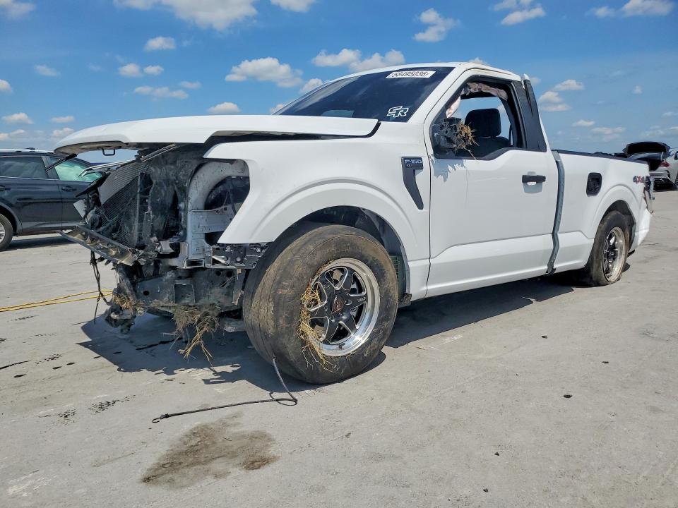 2023 FORD F150