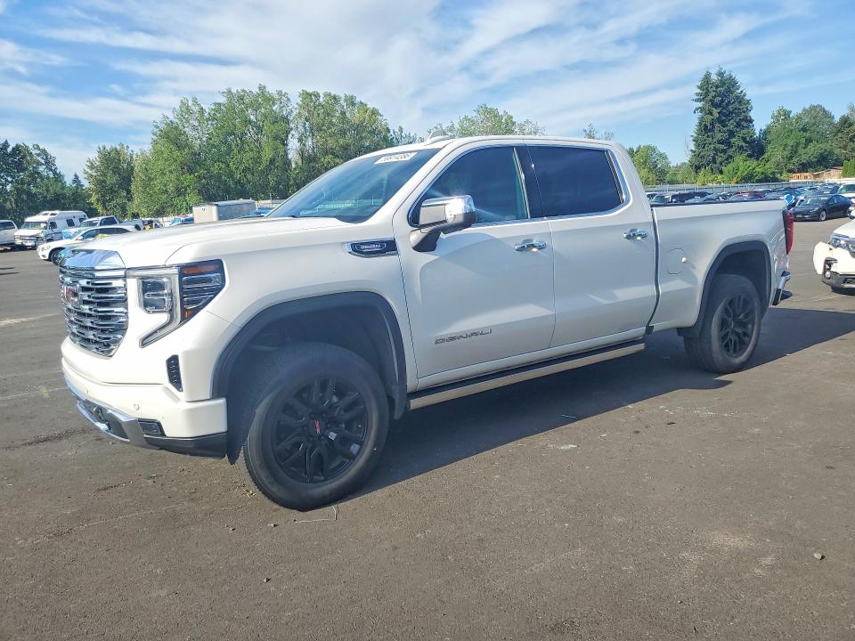 2023 GMC SIERRA