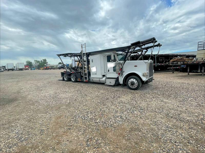 2019 PETERBILT 389