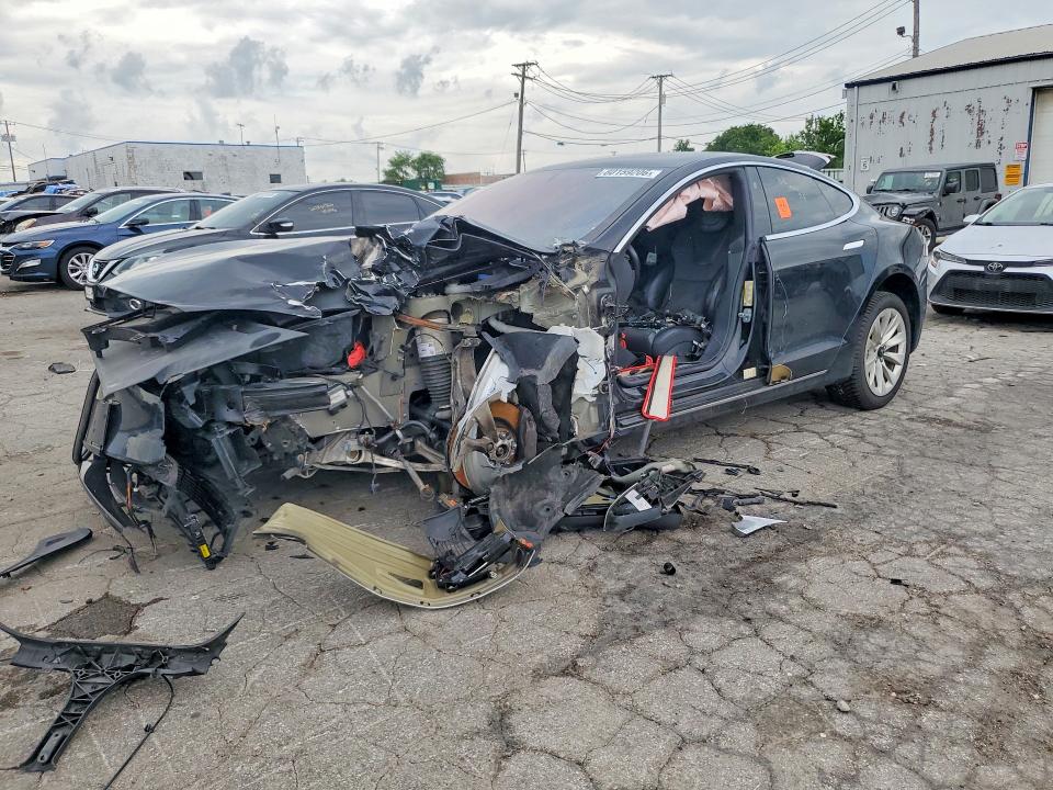 2018 TESLA MODEL S