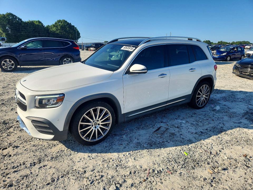 2022 MERCEDES-BENZ GLB