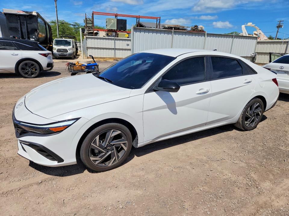 2025 HYUNDAI ELANTRA HYBRID