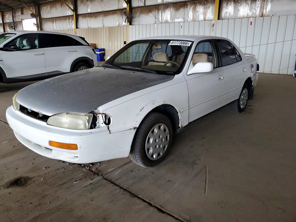 1996 TOYOTA CAMRY