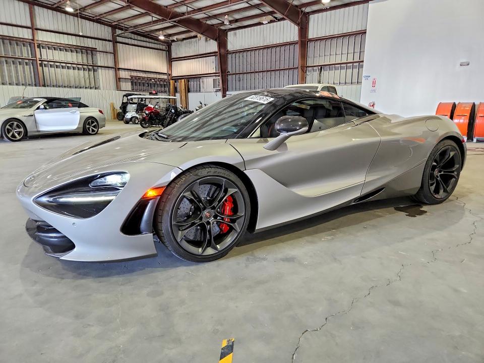 2018 MCLAREN AUTOMOTIVE 720S