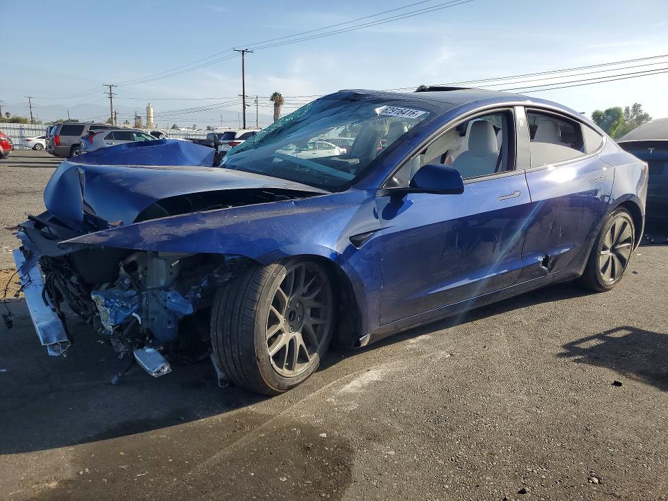 2025 TESLA MODEL 3