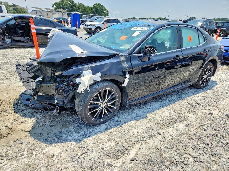 2023 TOYOTA CAMRY