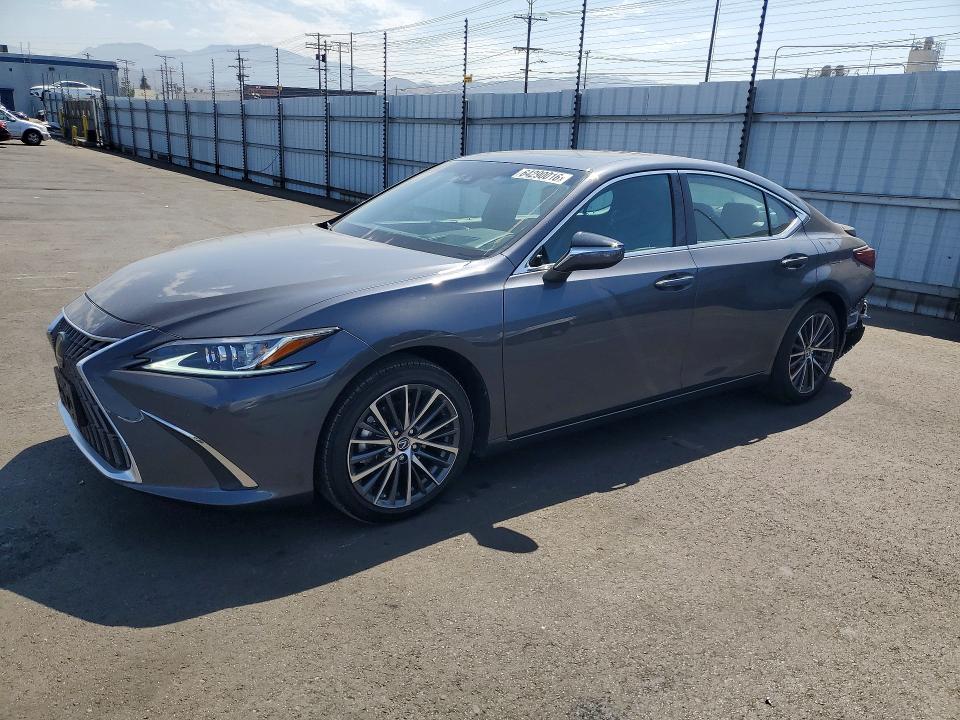 2025 LEXUS ES 300H