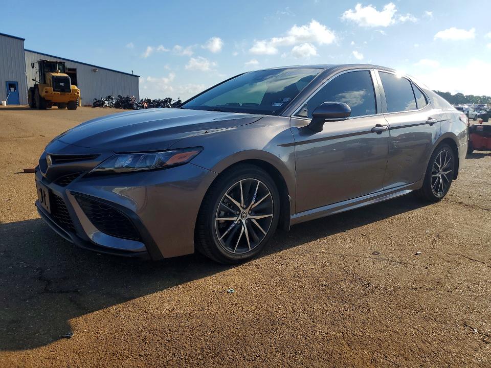 2023 TOYOTA CAMRY