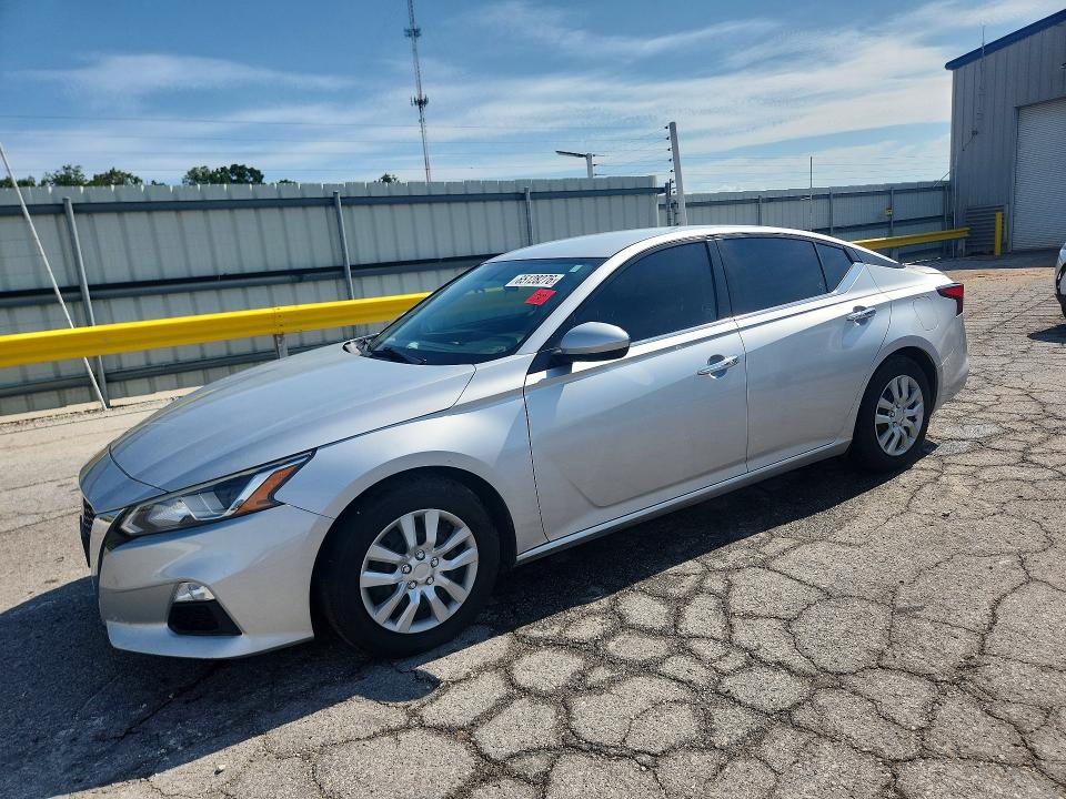2020 NISSAN ALTIMA
