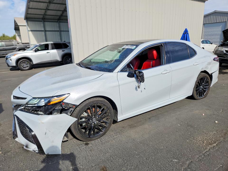 2023 TOYOTA CAMRY