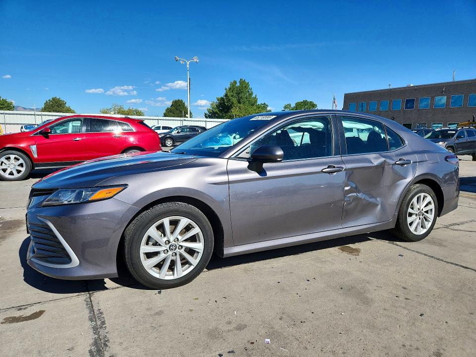 2023 TOYOTA CAMRY