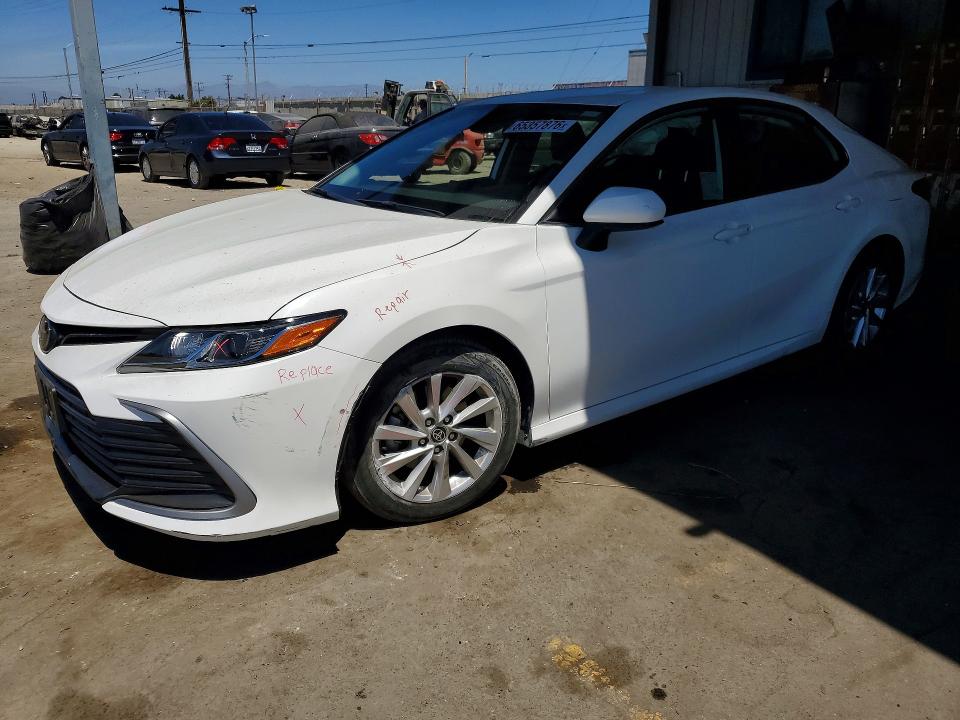 2023 TOYOTA CAMRY