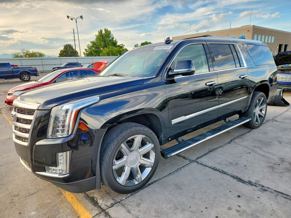 2016 CADILLAC ESCALADE