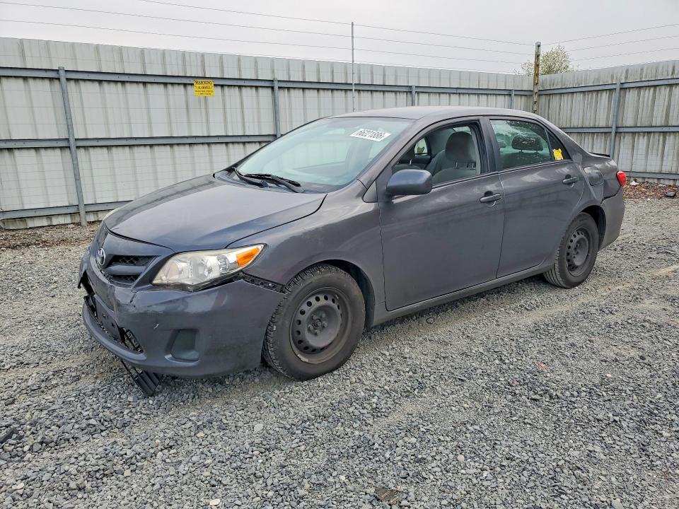 2011 TOYOTA COROLLA
