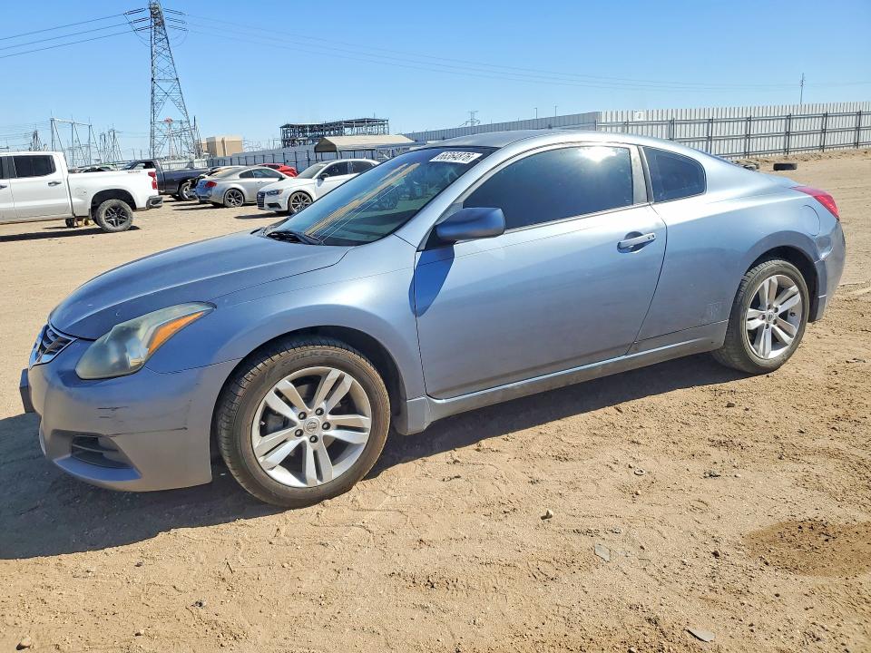 2010 NISSAN ALTIMA