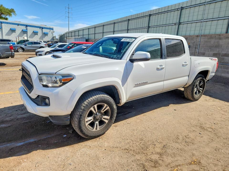 2016 TOYOTA TACOMA
