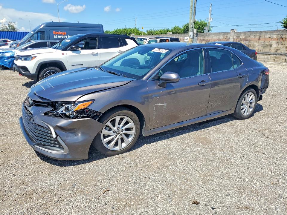 2023 TOYOTA CAMRY