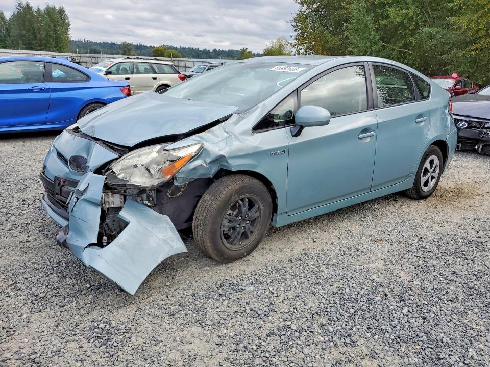 2013 TOYOTA PRIUS