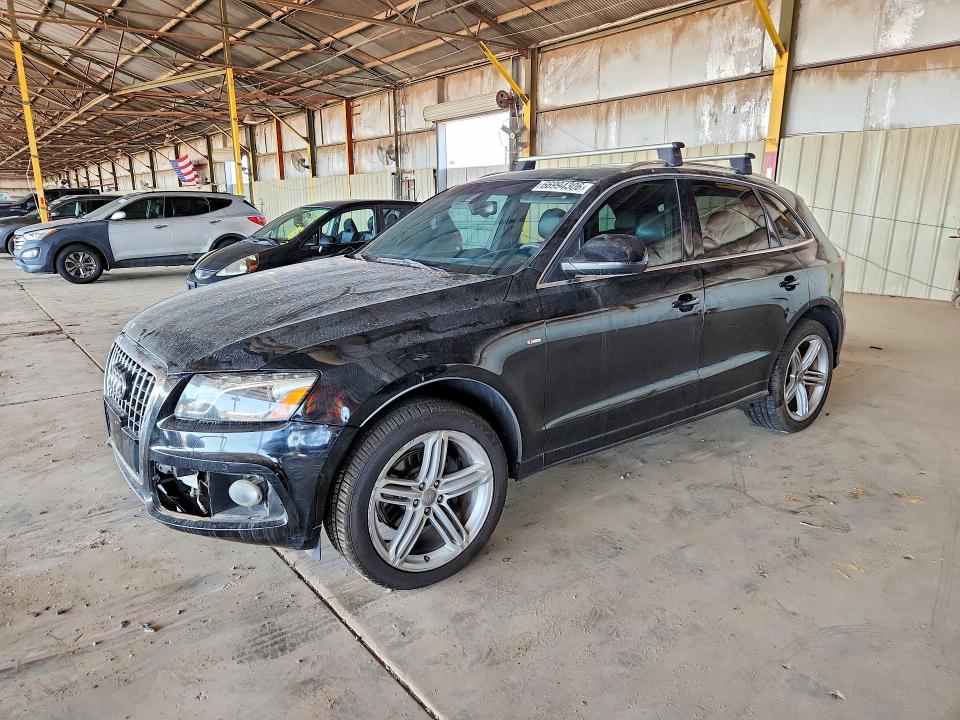 2011 AUDI Q5