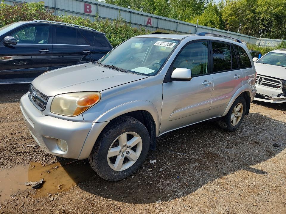 2004 TOYOTA RAV4