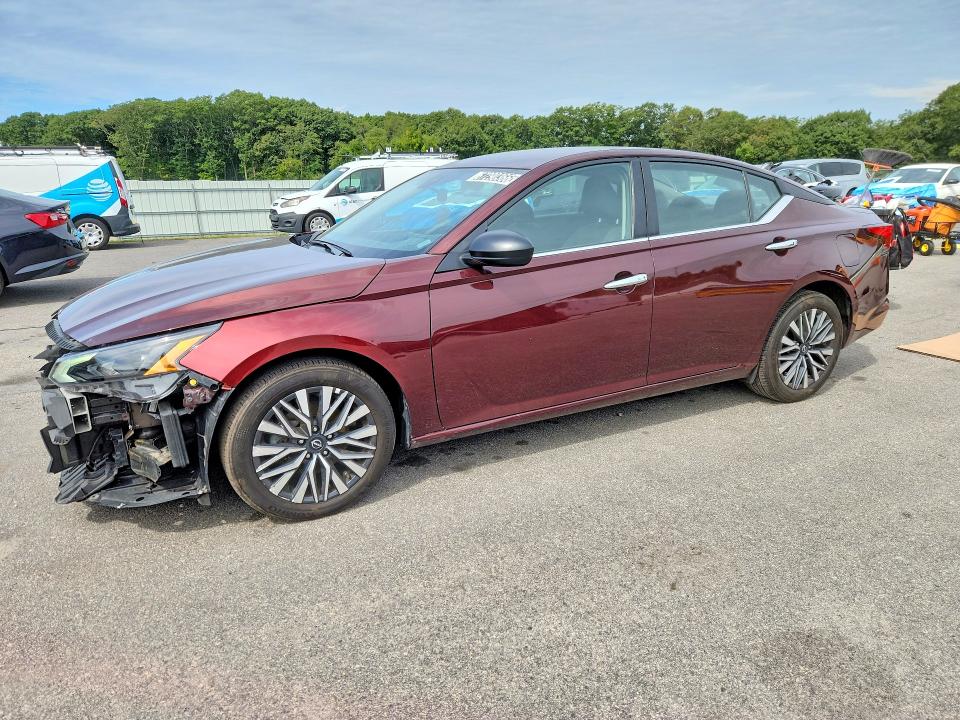 2025 NISSAN ALTIMA