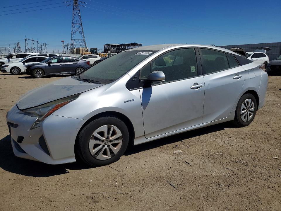 2017 TOYOTA PRIUS