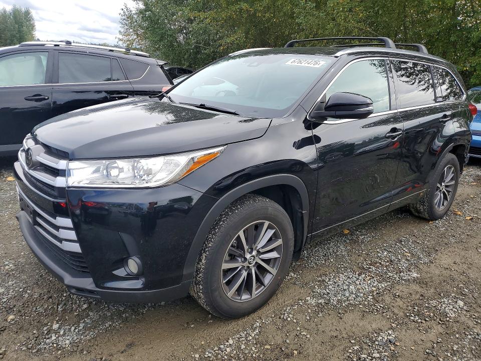 2018 TOYOTA HIGHLANDER