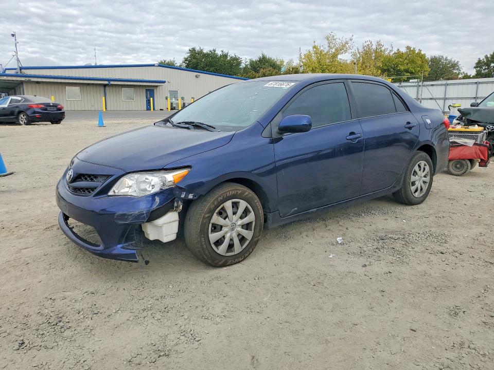 2011 TOYOTA COROLLA