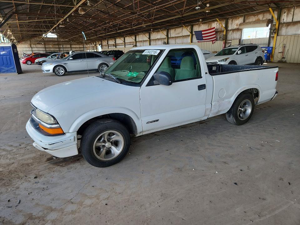 2000 CHEVROLET S TRUCK