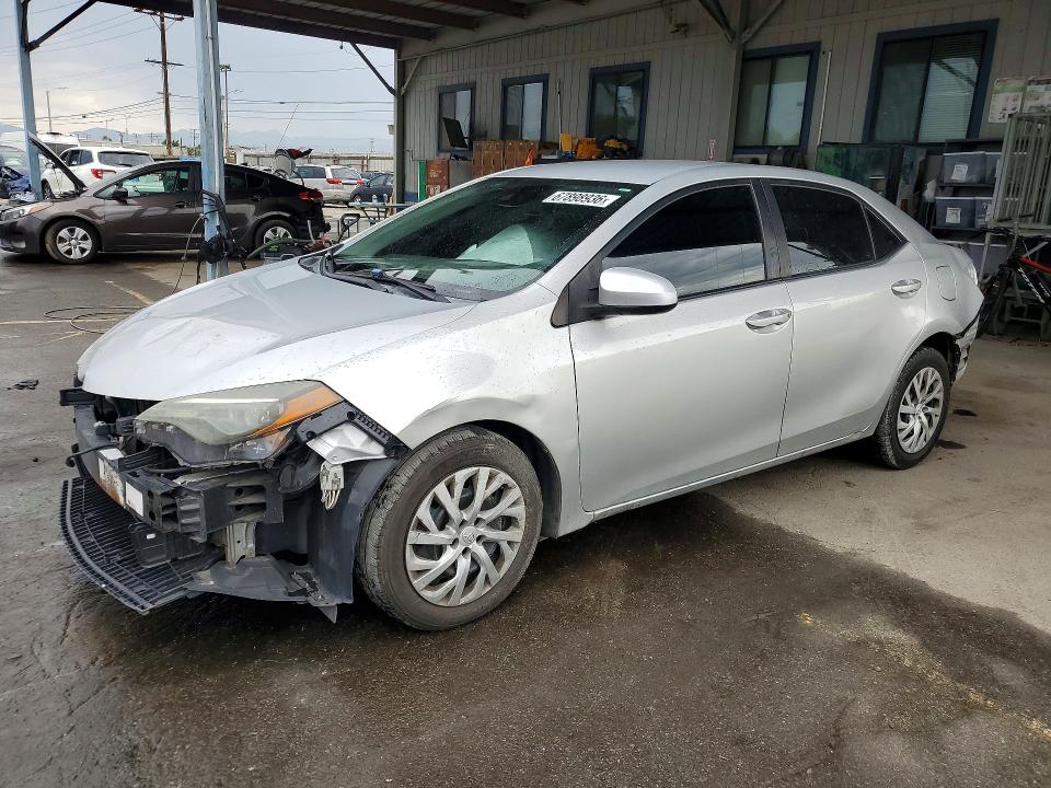 2018 TOYOTA COROLLA