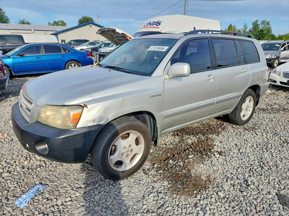 2005 TOYOTA HIGHLANDER