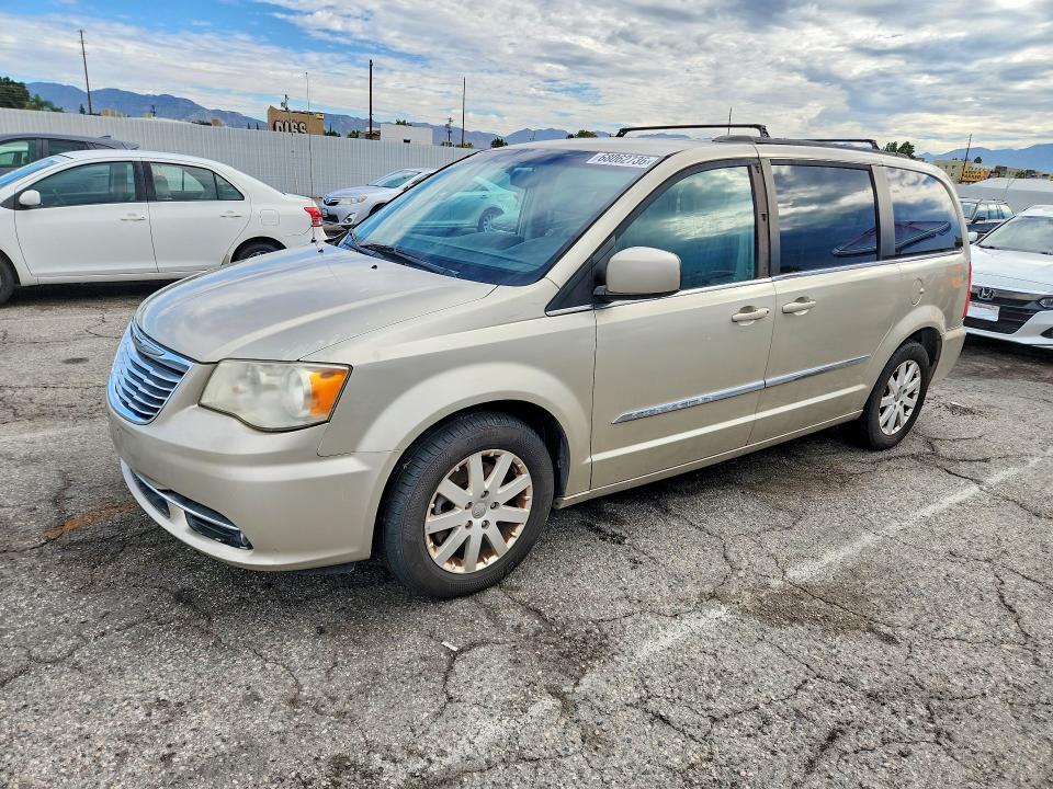 2013 CHRYSLER TOWN & COUNTRY