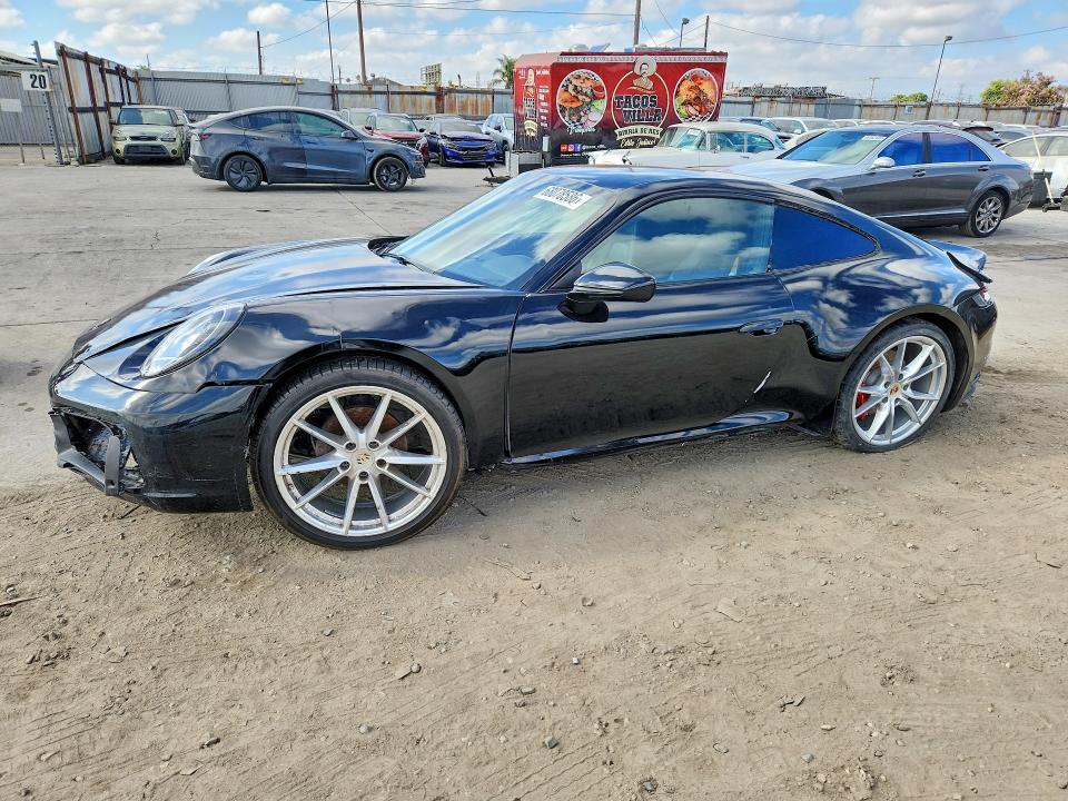 2020 PORSCHE 911