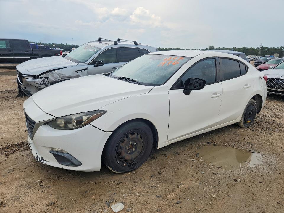 2015 MAZDA 3