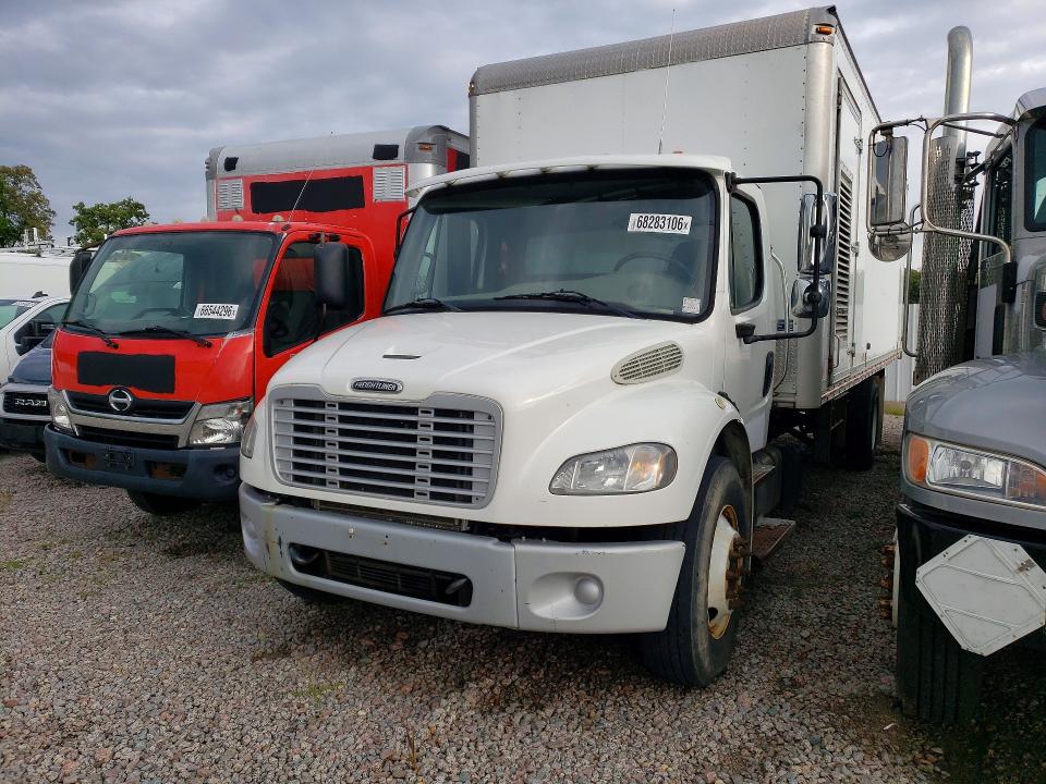 2016 FREIGHTLINER M2