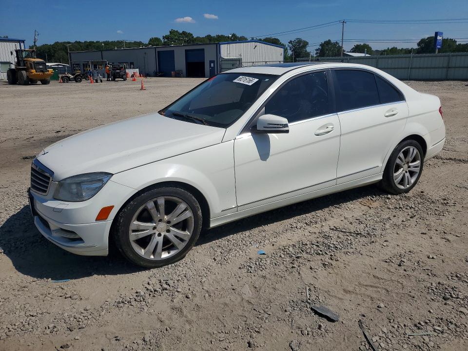 2011 MERCEDES-BENZ C