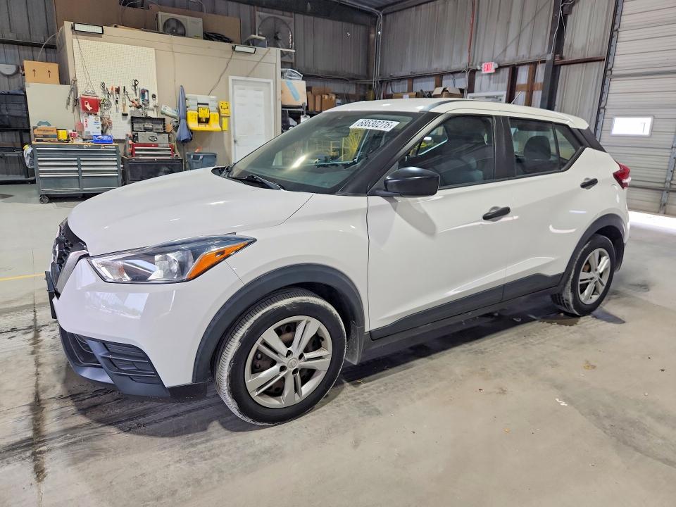 2020 NISSAN KICKS