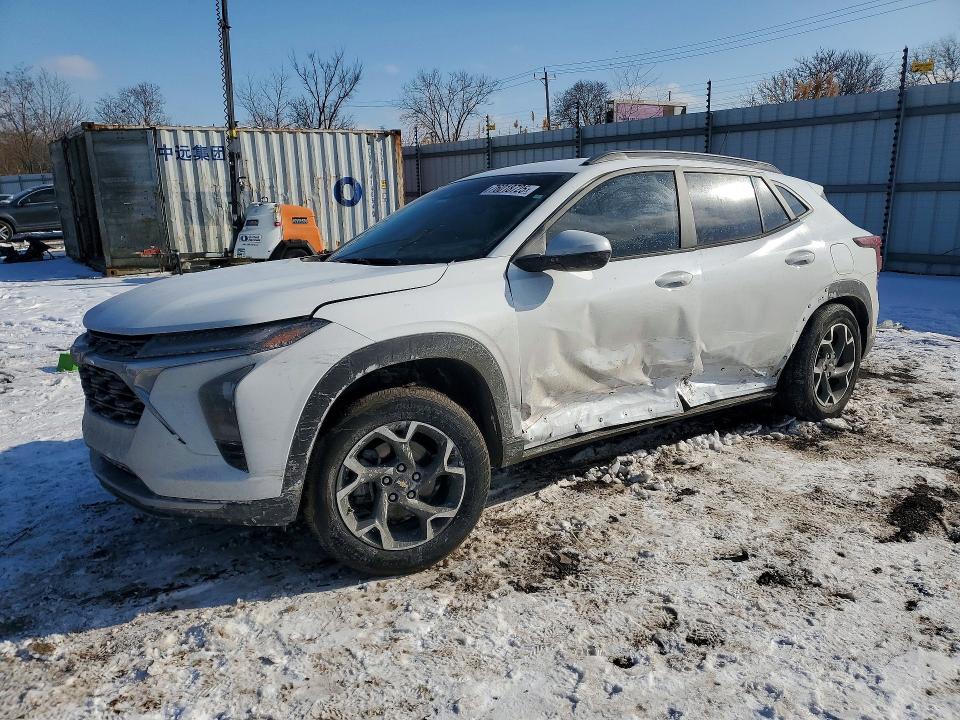 2025 CHEVROLET TRAX