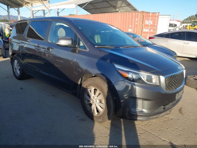 2017 KIA SEDONA